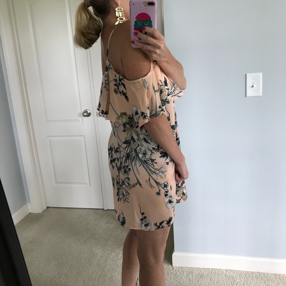 Peach Color, Cold Shoulder Floral Dress - Picture 3 of 8